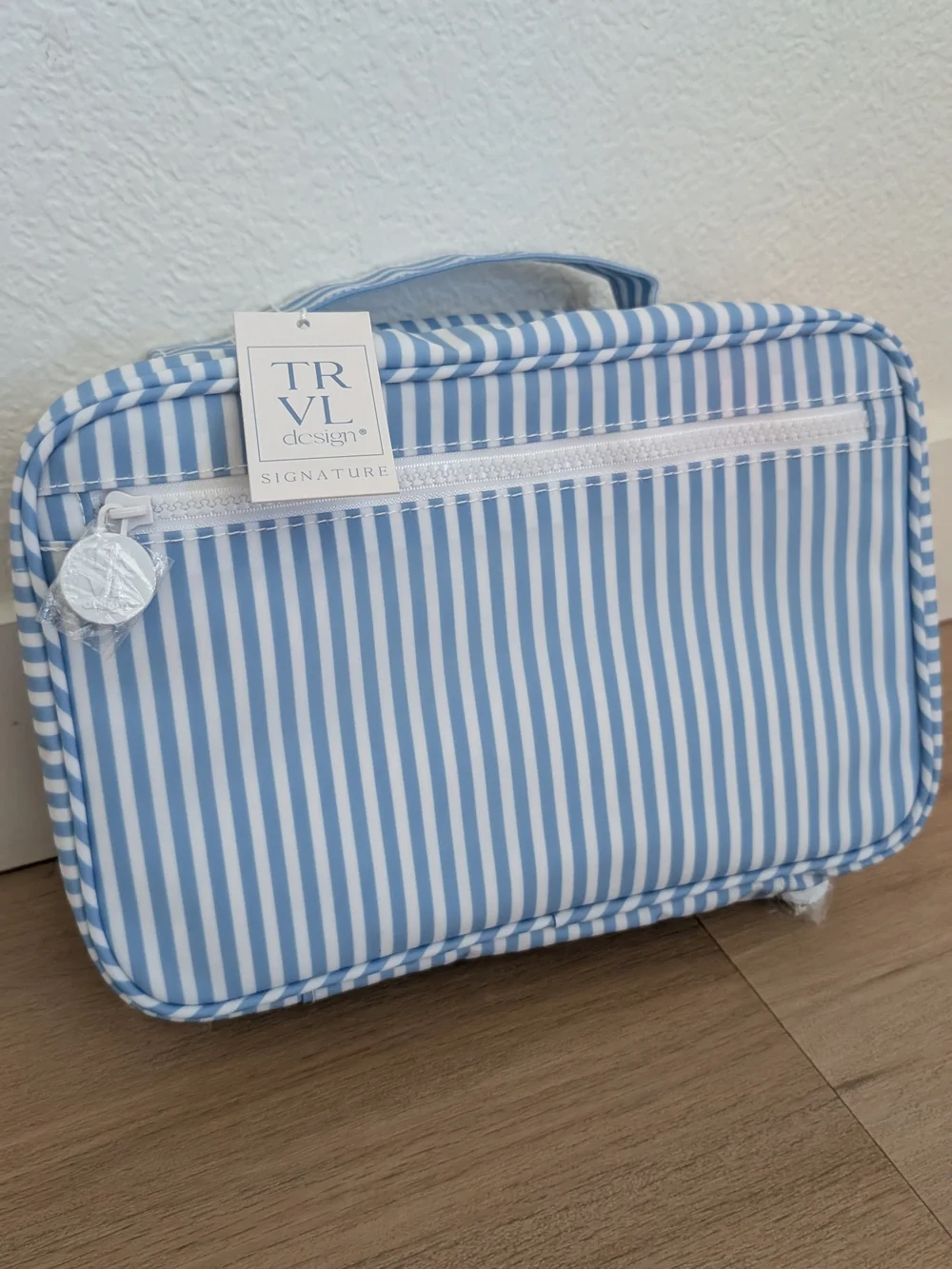 NWT TRVL Design Bundle Up Hanging Toiletry Bag - Pimlico Stripe
